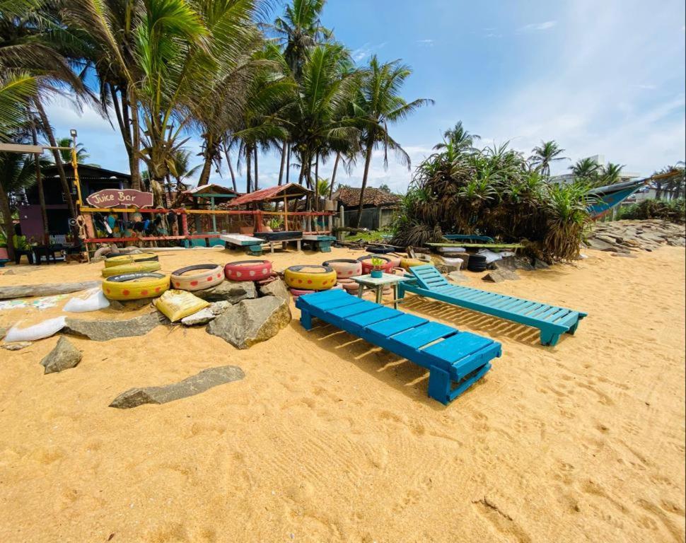 גאלה Ramya Ru Beach Home מראה חיצוני תמונה