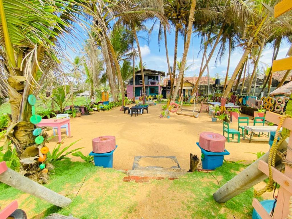 גאלה Ramya Ru Beach Home מראה חיצוני תמונה