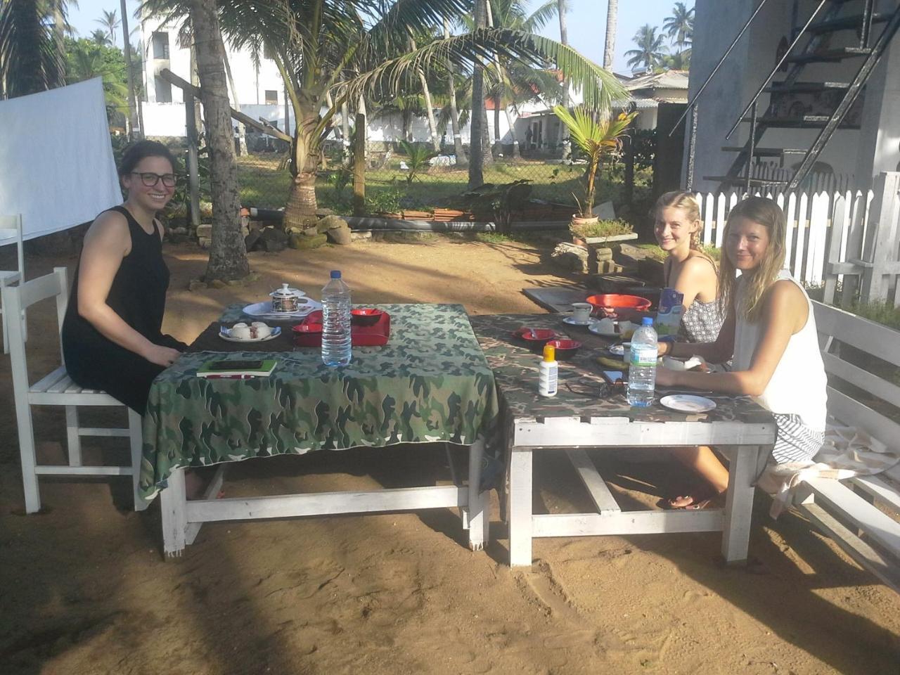 גאלה Ramya Ru Beach Home מראה חיצוני תמונה