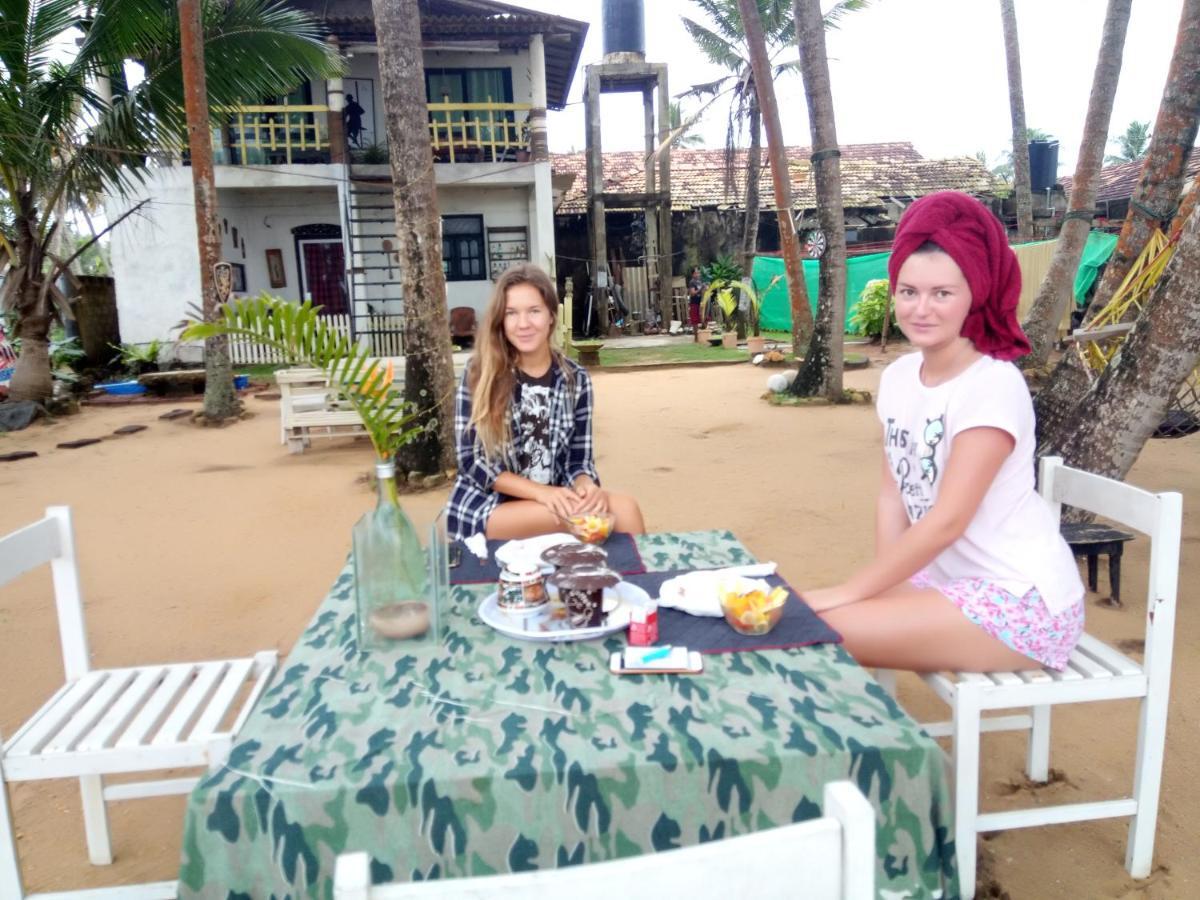 גאלה Ramya Ru Beach Home מראה חיצוני תמונה