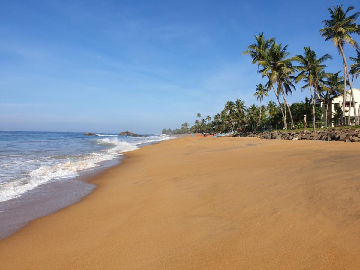 גאלה Ramya Ru Beach Home מראה חיצוני תמונה
